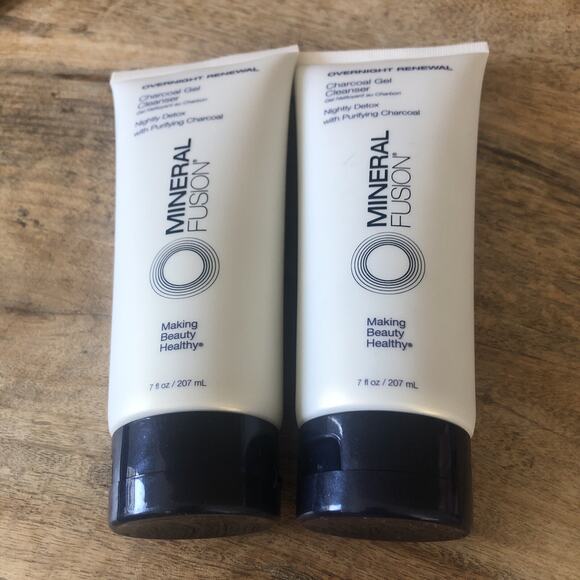 (2) Mineral Fusion Overnight Renewal Charcoal Gel Moisturize Cleanser 7 ozvb - Picture 6 of 6